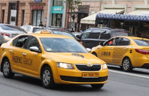 Taxi Yandex et taxi Uber